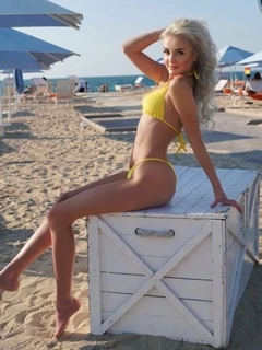 April Escort in München