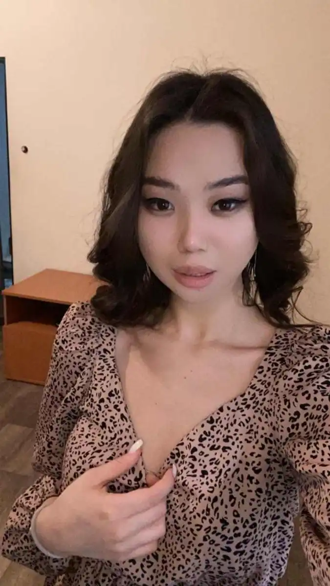 Madina Escort in München