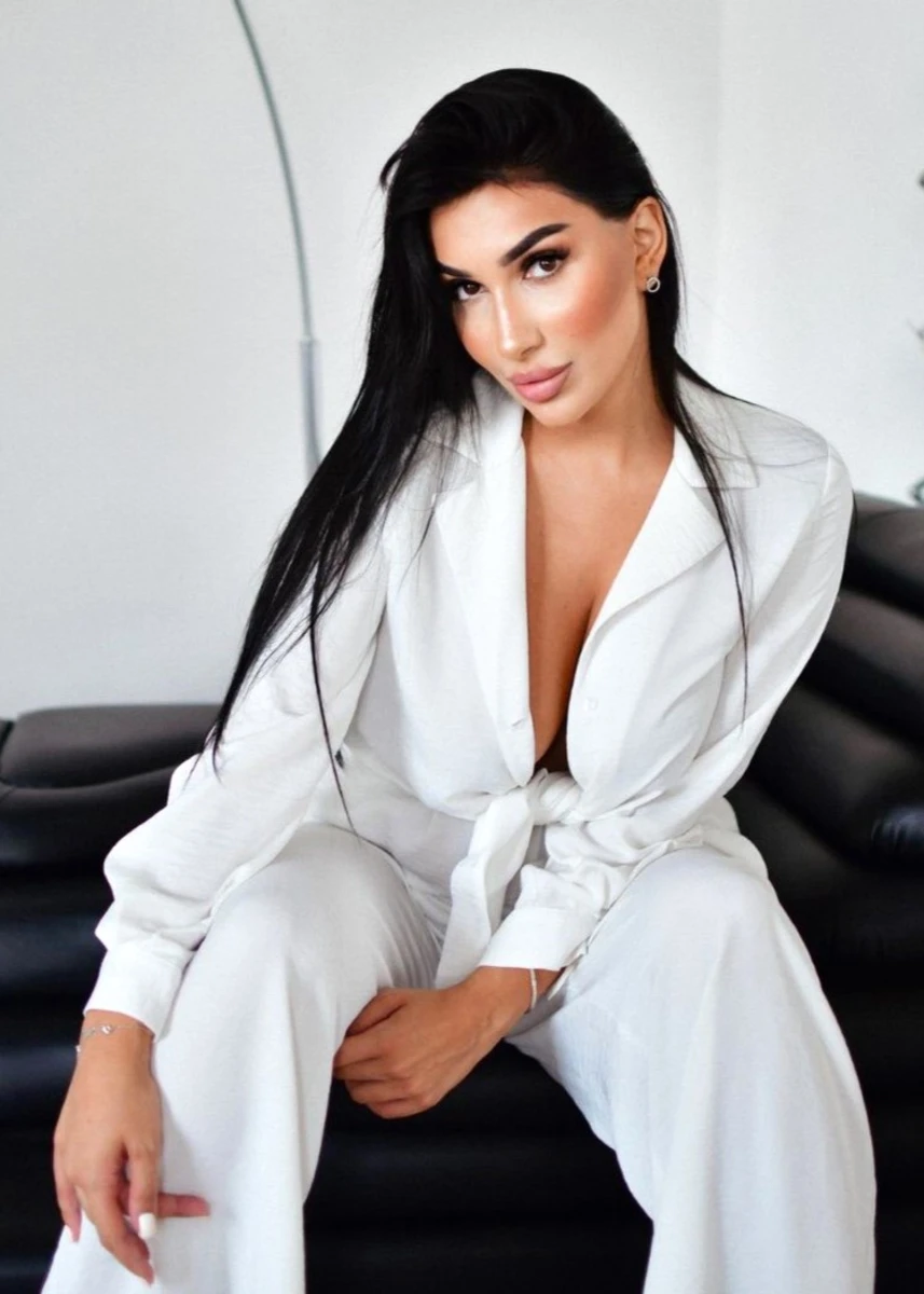 Naomi Escort in München