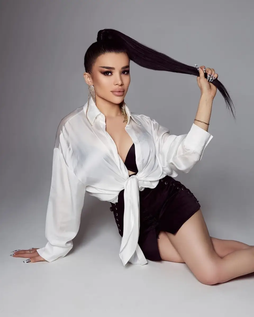 Naya Escort in München