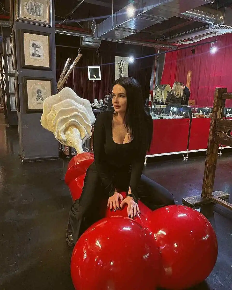 Zarina Escort in München