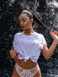 Zarina Escort in München